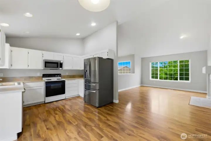 Bright, open-concept kitchen Bright, open-concept kitchen