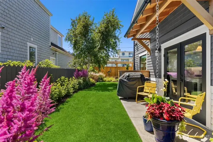 One of the only homes on Point Monroe with a grandfathered in 6ft fence for exceptional privacy. One of the only homes on Point Monroe with a grandfathered in 6ft fence for exceptional privacy.