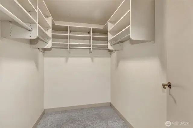 Walk-in closet