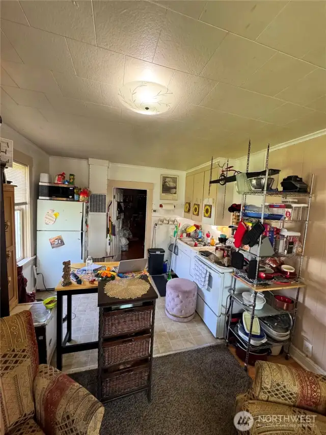 unit 1 kitchen