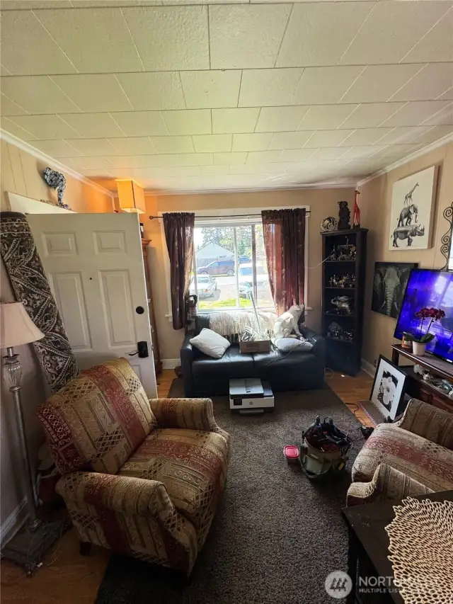unit 1 living room