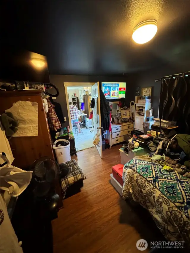 unit 1 bedroom