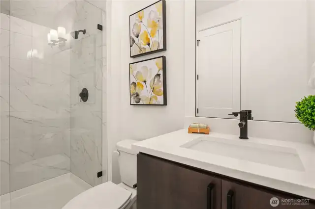 Main Bathroom with bedroom access