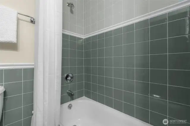 The Tile is in such Great Condition!