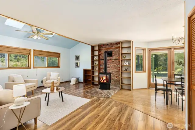 A bonus room with a fireplace.