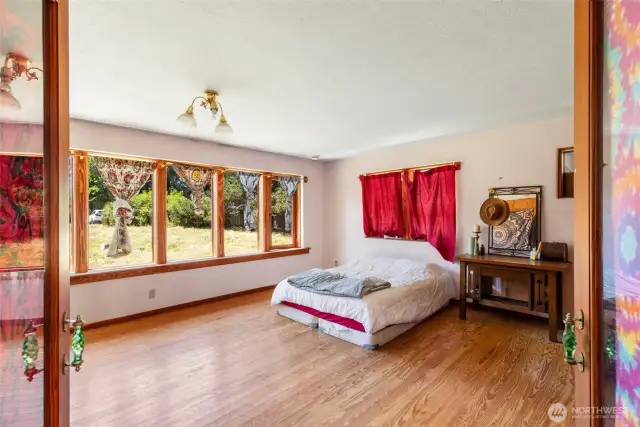 ADU- Large bedroom with floor to ceiling built ins