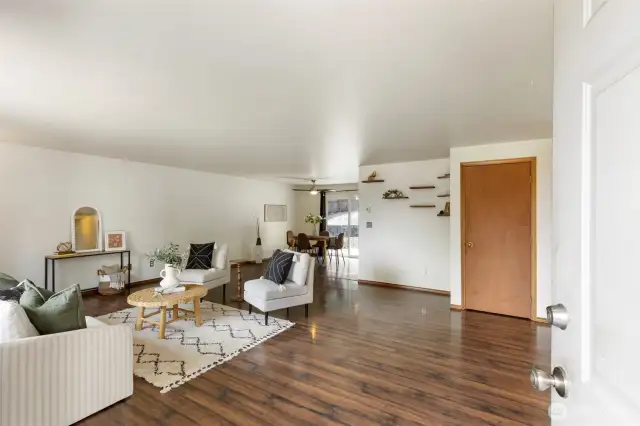 Great open living room with Laminate flooring