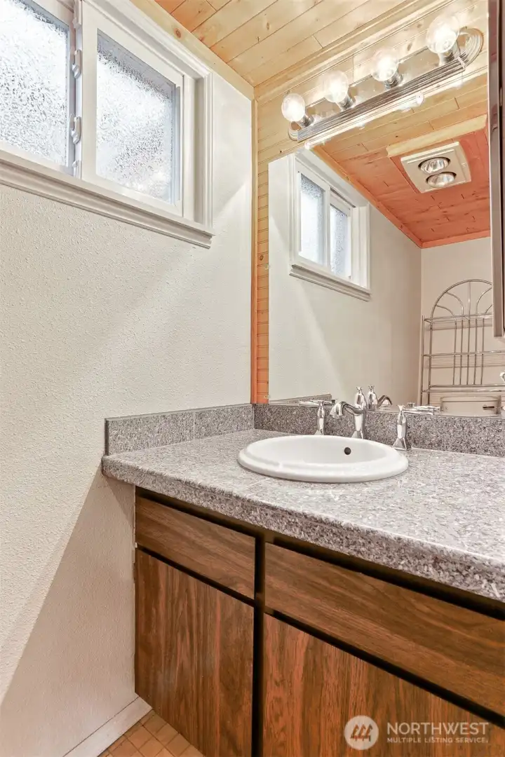 ADU 3/4 bath