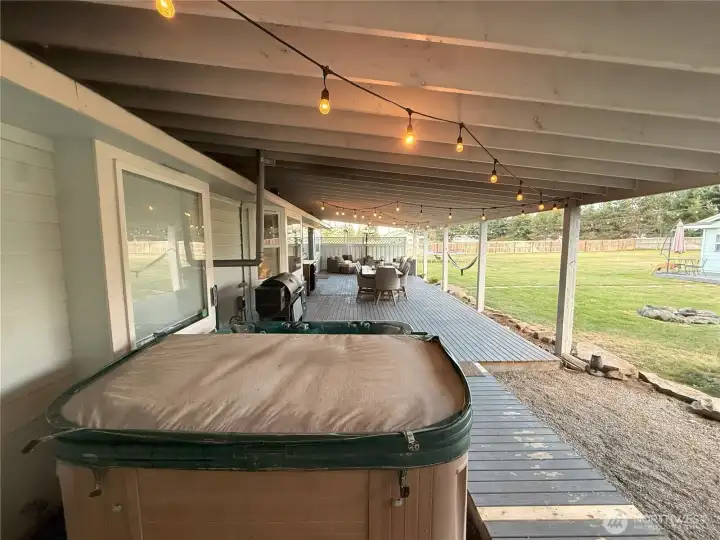 Hot Tub