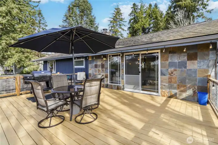 Large back Deck