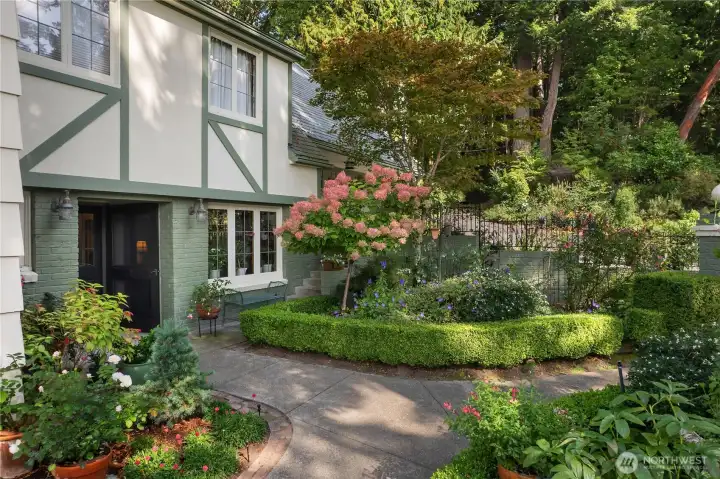 Classic landscaping and refined outdoor spaces reinforce the quiet luxury of this one-of-a-kind waterfront estate.