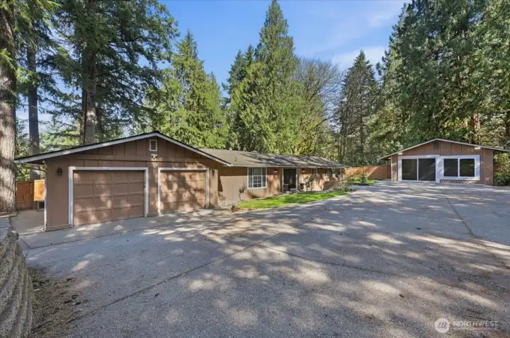 Front Exterior view from driveway