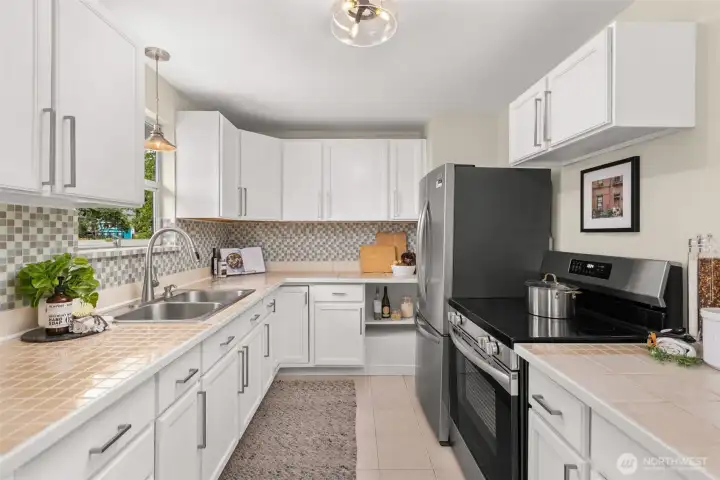 Main level kitchen