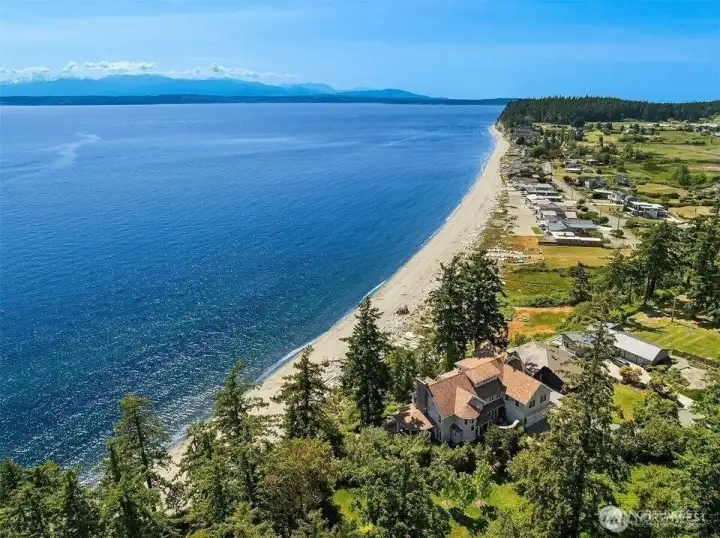 View from the sky of the Seahorse Siesta Community. View from the sky of the Seahorse Siesta Community.
