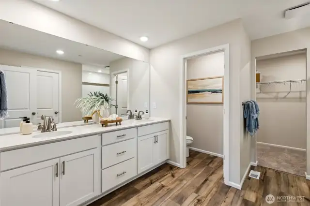 Disclaimer- Photos are of Model home on lot 28, and are for illustrative purposes only. Finishes, flooring, upgrades, , paint, and other features may vary