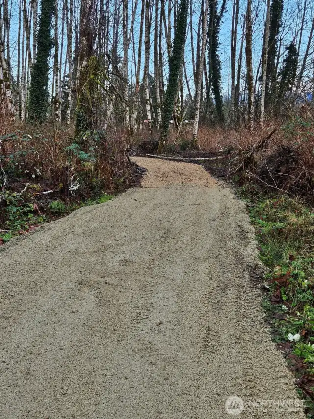 driveway to build site