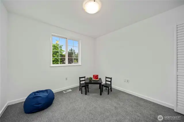 4th bedroom