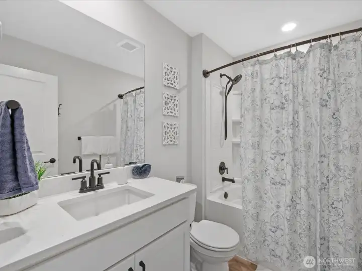 Full bathroom upstairs.
