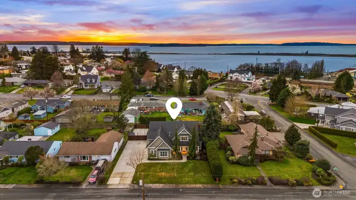 Prime location in Historic North Everett.