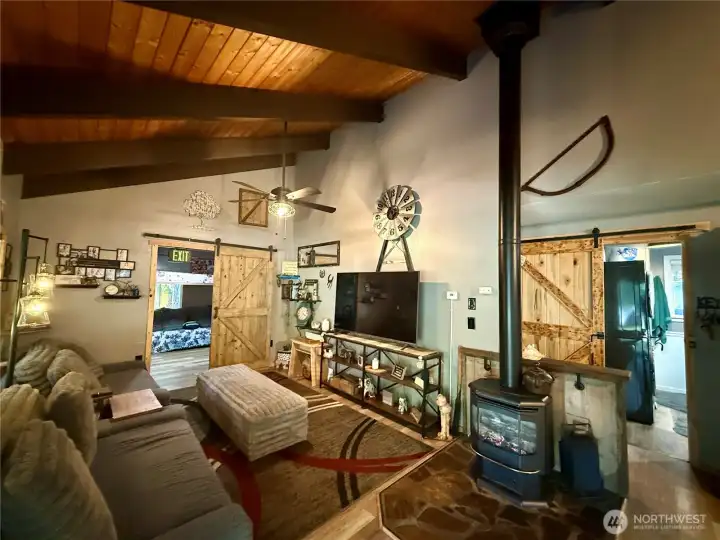 Propane fireplace for chilly evenings.