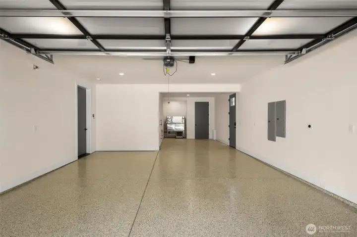 in a urban setting garages have shrunk, here you have a 3 car set as a double+tandum or create a work out space or shop area