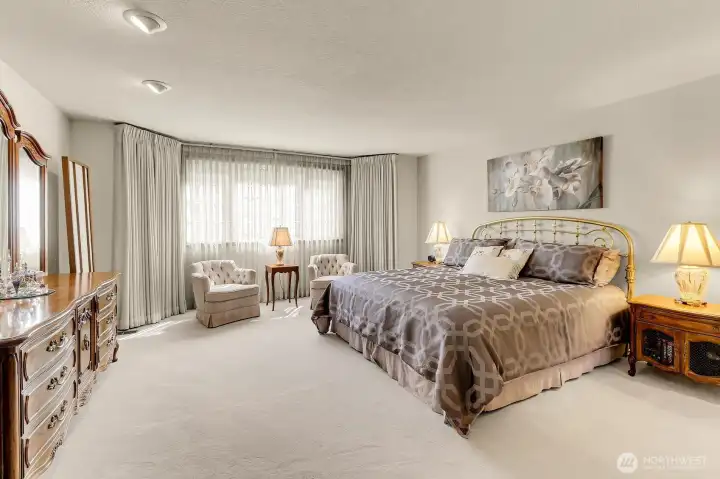 Primary Suite.