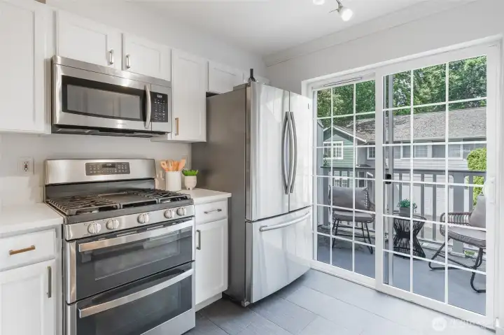 All appliances stay with the home! All appliances stay with the home!