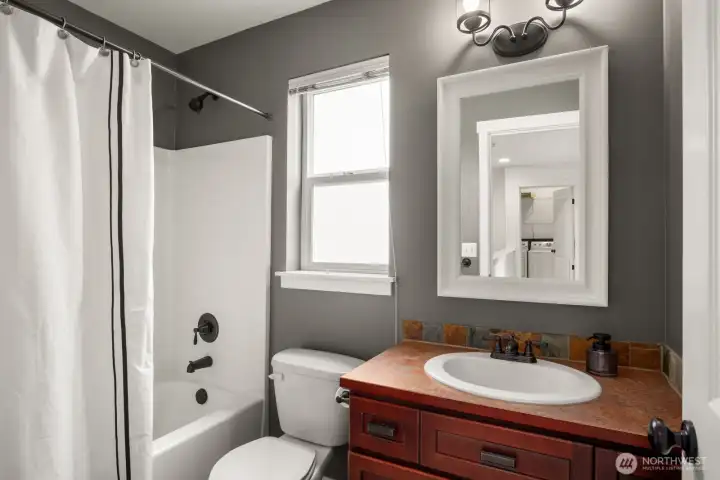 full bath upstairs