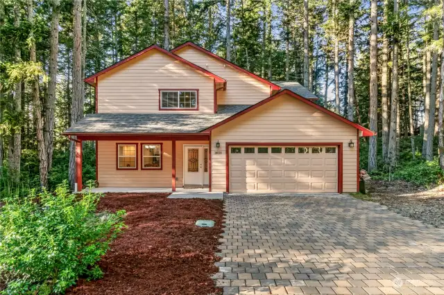 Welcome Home to your Anderson Island almost 3,000 sq ft home!