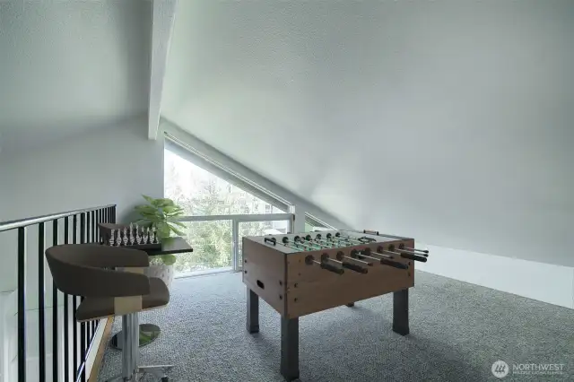 Bonus loft