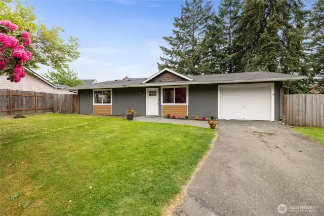 Front facade with driveway & garage