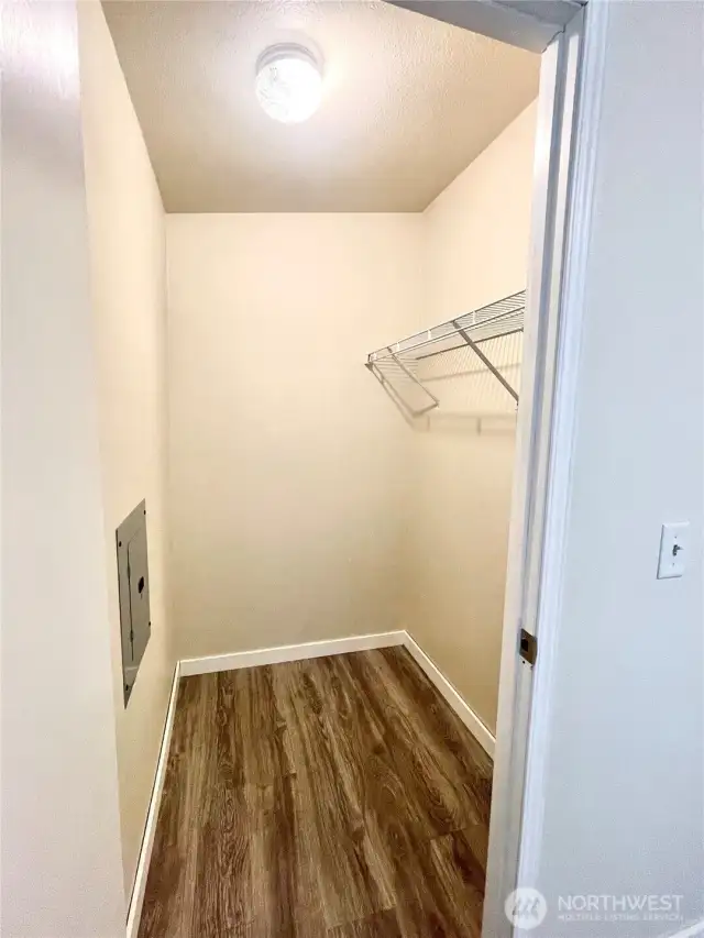 2nd bedroom walk-in closet