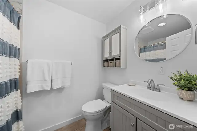 Hall full bath