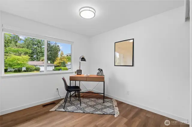 Bedroom 4 of office