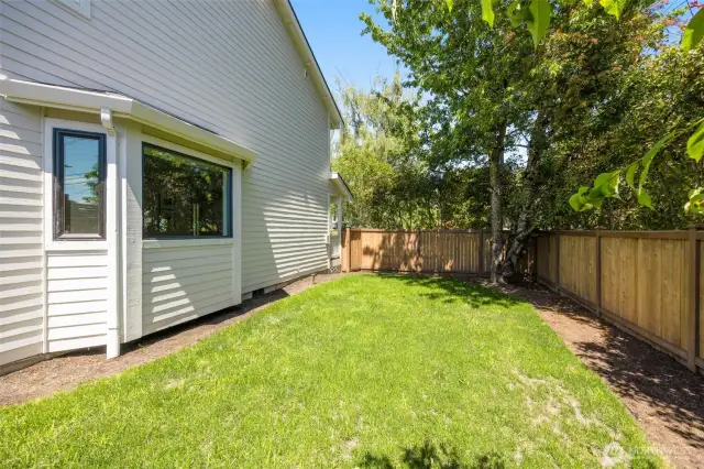 Well shaped 4200sqft lot