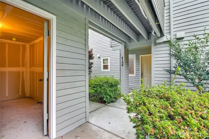Front door is the 1st one on the walkway. Keybox on front door. Storage directly across from front door.