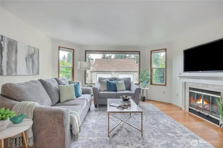 Living with territorial views. Newer Milgard windows.