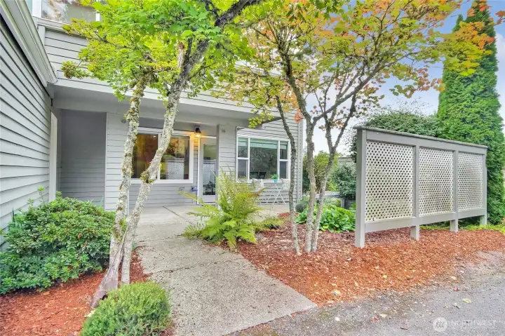 Condo above has an enclosed patio so no mess from above ever!