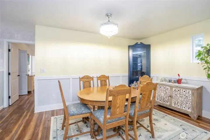 Inviting dining area, ideal for gatherings.