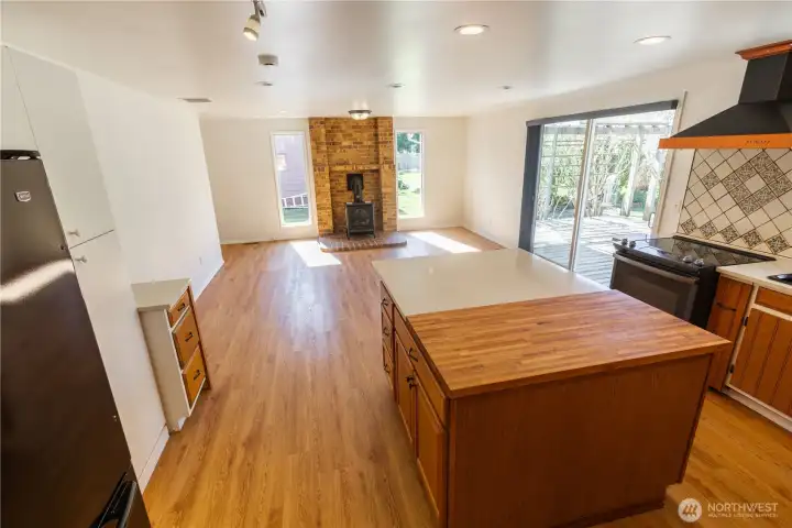Open layout kitchen and family room