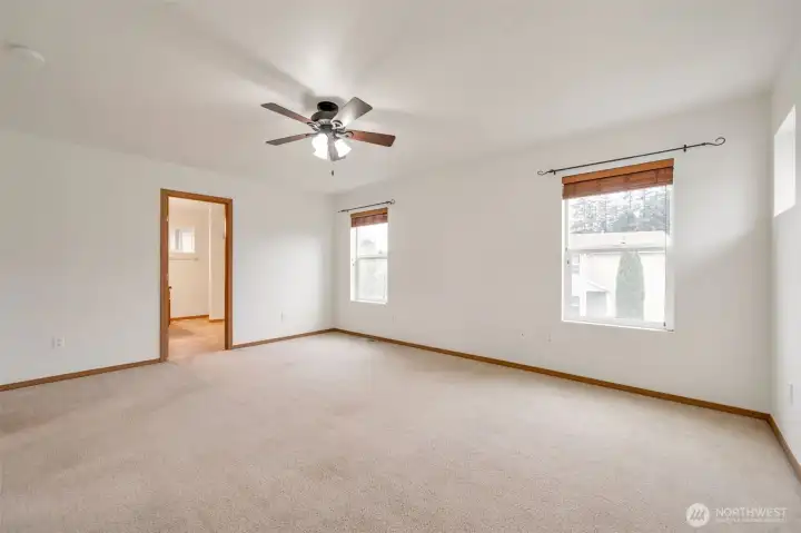 Huge Primary bedroom