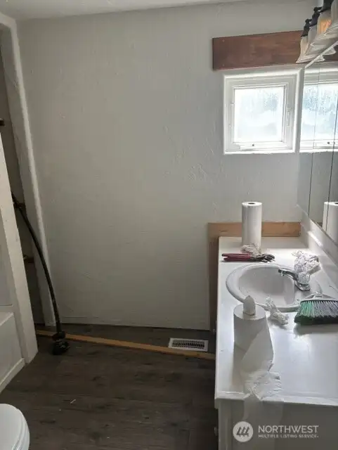 Bathroom. Bathroom.
