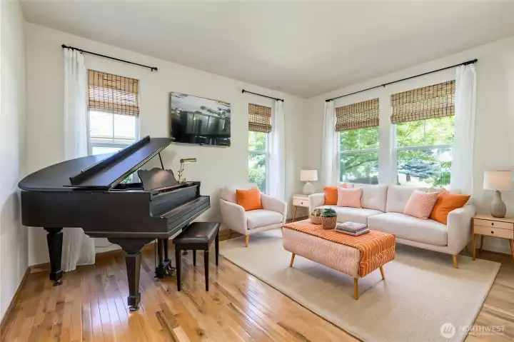 Formal living room just off the entry. Virtually staged. Formal living room just off the entry. Virtually staged.