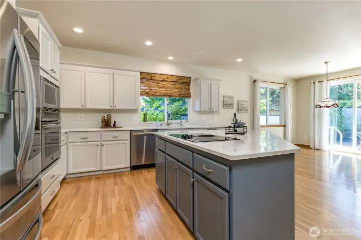 Excellent storage, expansive prep space, and built-in wall ovens make cooking a breeze.