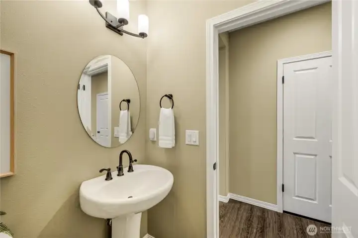 Powder room.