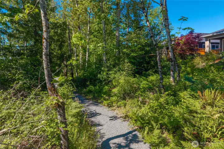 Enjoy over 40 miles of groomed trails throughout the Tehaleh neighborhood.