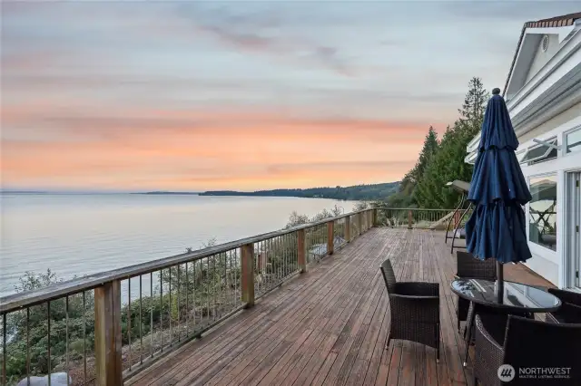 main level deck with views