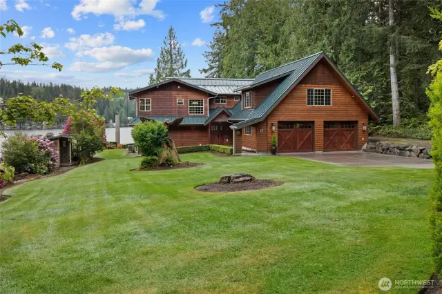 Front of home with stamped concrete driveway.