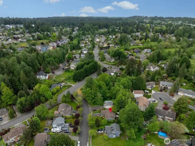 Prime Puyallup location, close to everything!