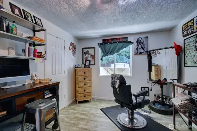 Bedroom 3 (Unit B)
